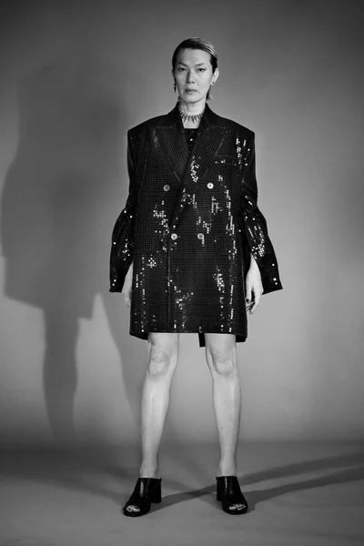 Look 23